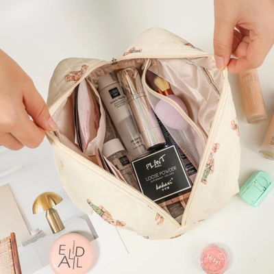 Itopfox Large Quilted Floral Makeup Bag, Cotton Travel Cosmetic Organizer With Top Handle, Multi-Layer Toiletry Pouch For Women And Girls 4 Itopfox Large Quilted Floral Makeup Bag, Cotton Travel Cosmetic Organizer With Top Handle, Multi-Layer Toiletry Pouch For Women And Girls - Image 4