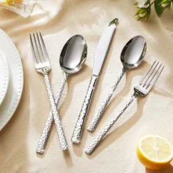 Itopfox 40-Piece Hammered Silverware Set, 18/10 Stainless Steel Flatware For 8, Cutlery Set For Home, Party, Wedding, Mirror Polished Dishwasher Safe -Kid's Home GUEST 96fa6b0f 9032 406e 94c4 418ba6a11d75